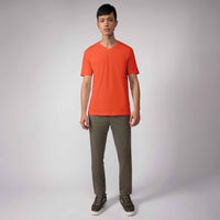 Camiseta Algodão Premium Gola V Masculina | Everyday Collection - Laranja Apricot