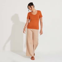 Camiseta Algodão Premium Gola U Feminina | Everyday Collection - Terracota