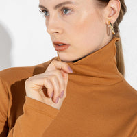 Blusa Canelado Algodão Gola Rolê Feminina - Ocre