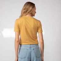Camiseta Algodão Premium Gola V Feminina | Everyday Collection - Amarelo Mel