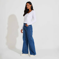 Camiseta Perfeita Pima Manga Longa Gola V Feminina - Branco