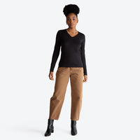 Camiseta Algodão Ultraleve Manga Longa Gola V Feminina - Preto