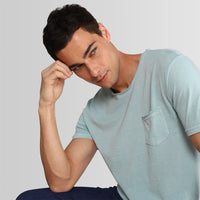 Camiseta com Bolso Masculina - Azul