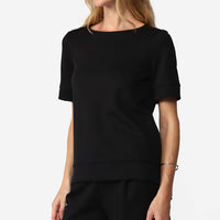 Blusa Malha Estruturada Decote Canoa Feminina - Preto
