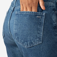 Calça Jeans Reta Feminina - Azul Jeans Médio