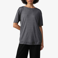 Camiseta Light Modal Bolsos Feminina - Preto