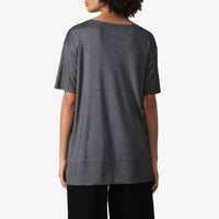 Camiseta Light Modal Bolsos Feminina - Preto