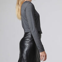 Camiseta Light Modal Manga Longa Feminina - Preto