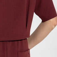 Camiseta Dense Viscose Pregas Feminina - Bordô