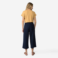 Calça Pantacourt Blend Linho Textura Feminina - Azul Marinho