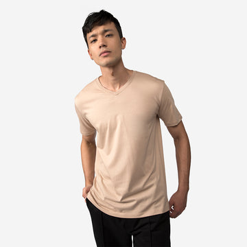 Camiseta Algodão Pima Gola V Masculina | Life T-Shirt - Bege Camel