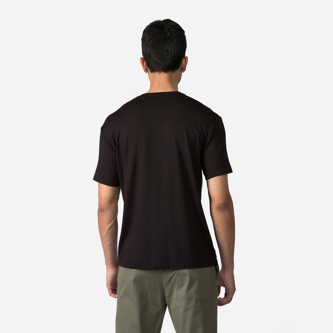 Camiseta Algodão Premium Gola V Masculina | Everyday Collection - Preto