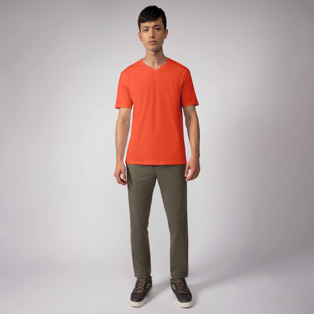 Camiseta Algodão Premium Gola V Masculina | Everyday Collection - Laranja Apricot