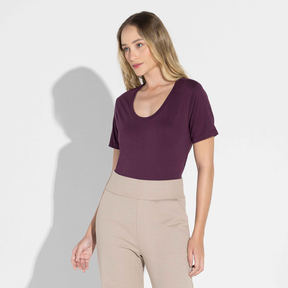 Camiseta Pima Gola U Feminina | Life Collection - Berinjela