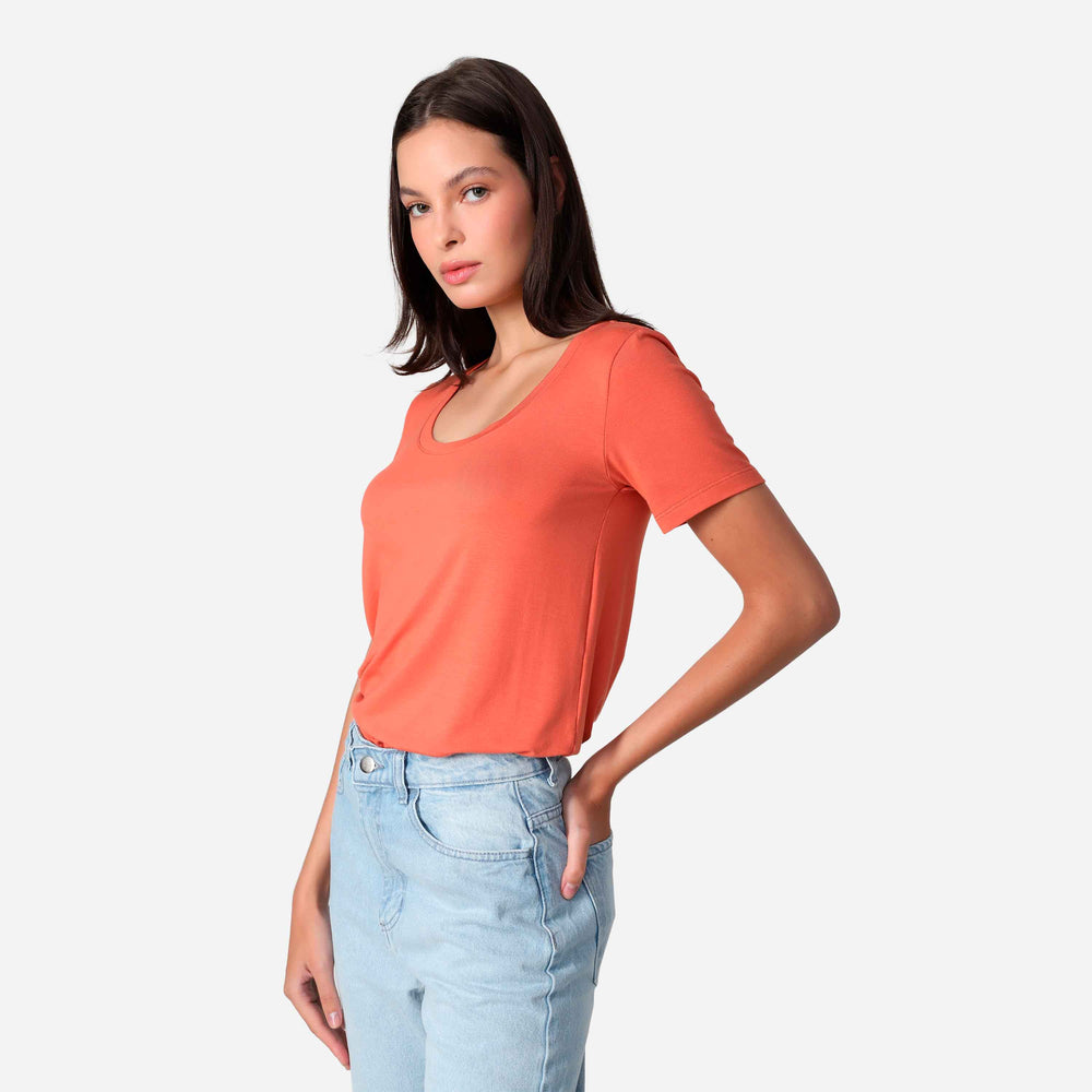 Camiseta Algodão Premium Gola U Feminina | Everyday Collection - Laranja Telha