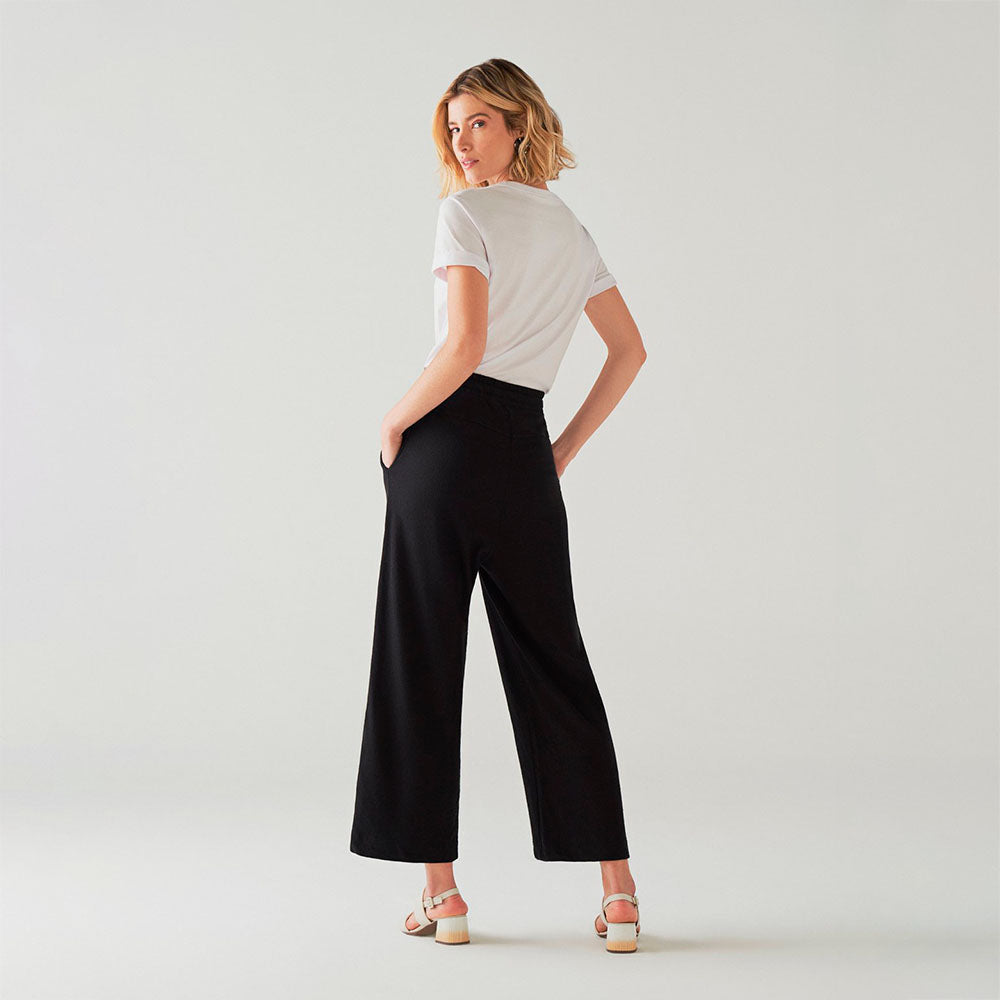 Calça Cropped Conforto Malha Crepe - Preto