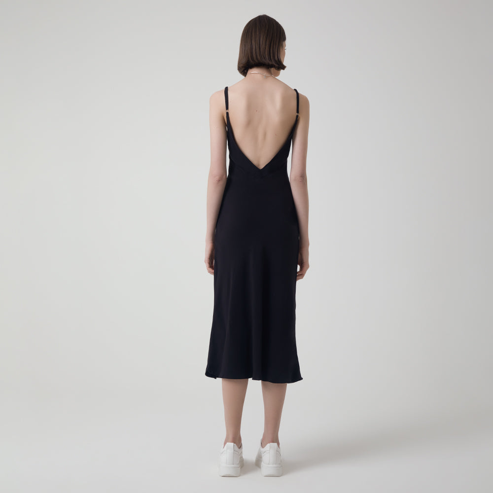 Vestido Slip Recortes - Preto