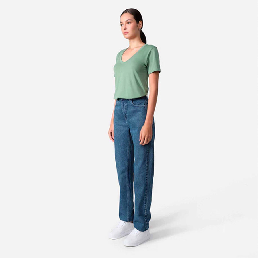 Camiseta Algodão Premium Gola V Feminina | Everyday Collection - Verde Oliva