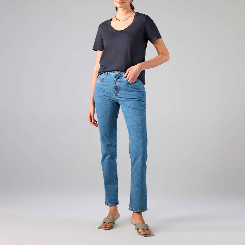 Calça Jeans Reta Feminina - Azul Jeans Médio
