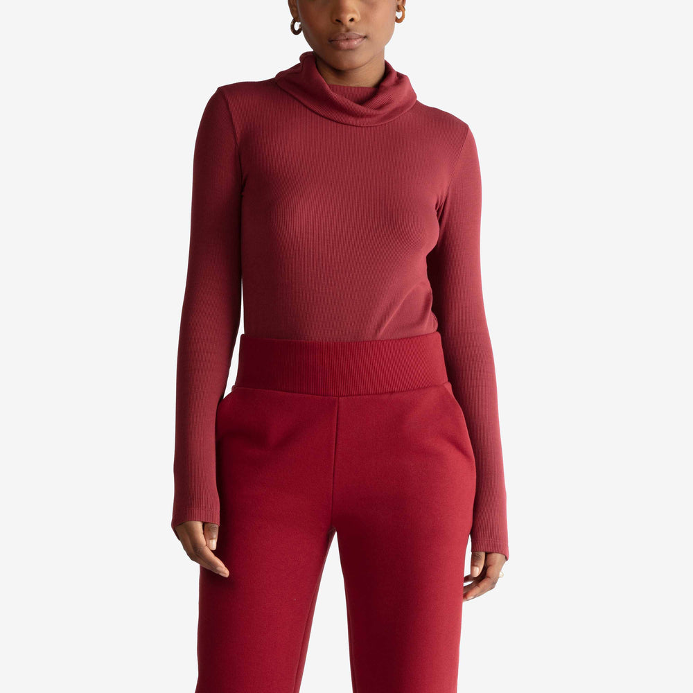 Blusa Canelada Viscose Gola Rolê Feminina - Marsala