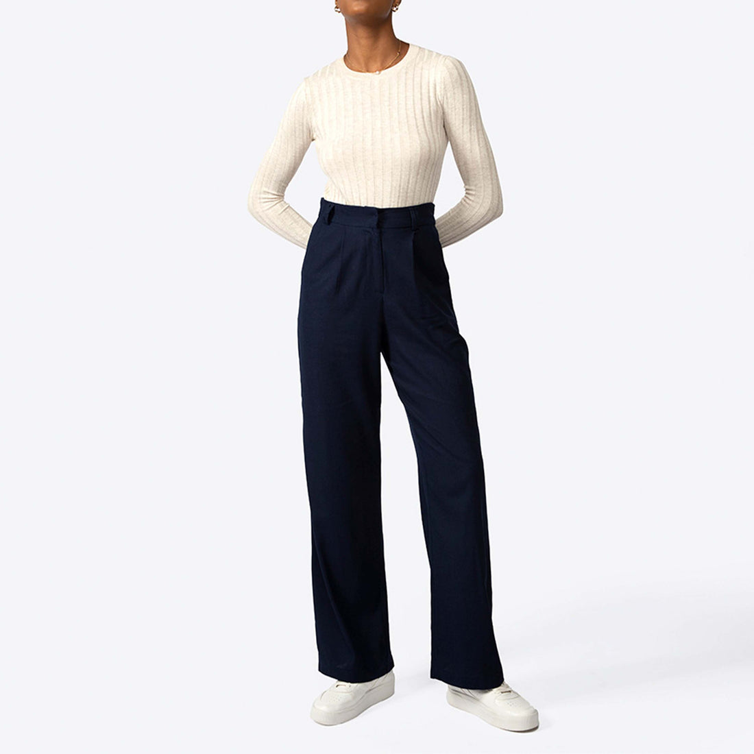 Suéter Canelado Visco Seda Feminino - Bege