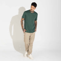 Camiseta Pima Bolso Masculina | Life Collection - Verde Pinho