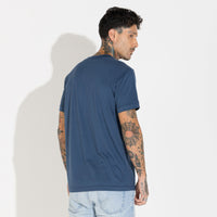 Camiseta Pima Punho Masculina | Life Collection - Azul Carbono