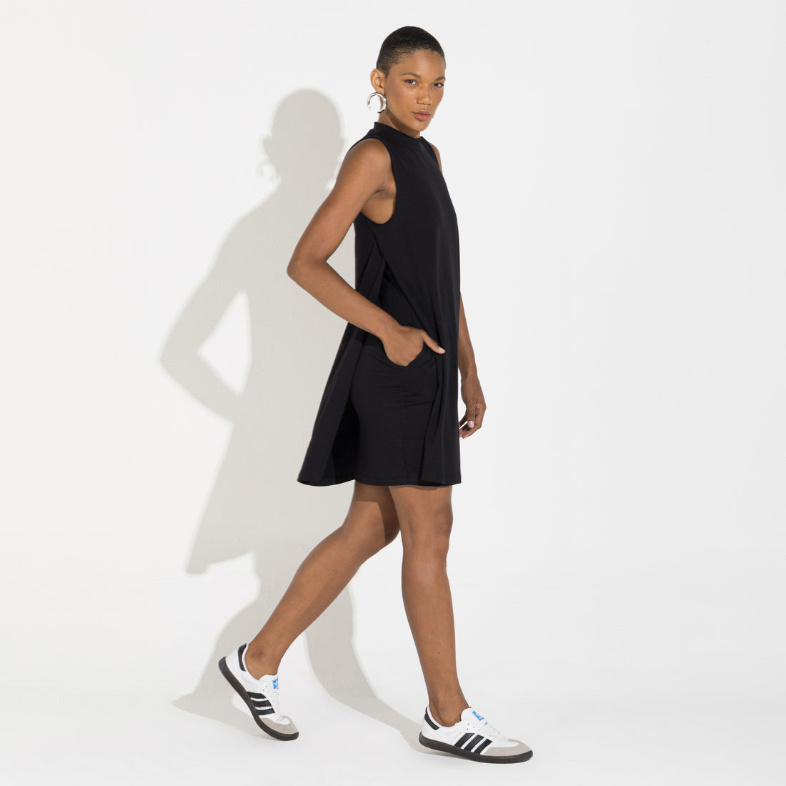 Vestido Curto Cotton Pima Gola Alta - Preto