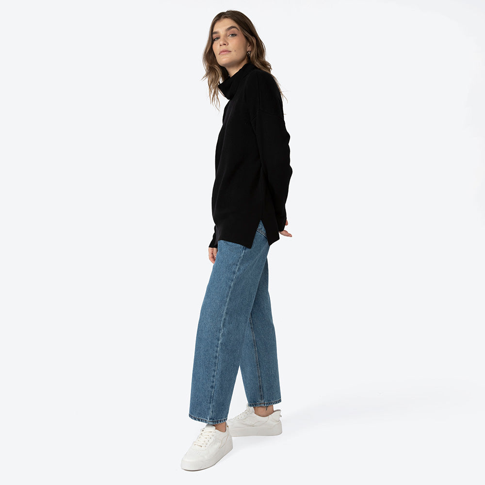 Suéter Gola Rolê Tricot Viscose Amplo Feminino - Preto