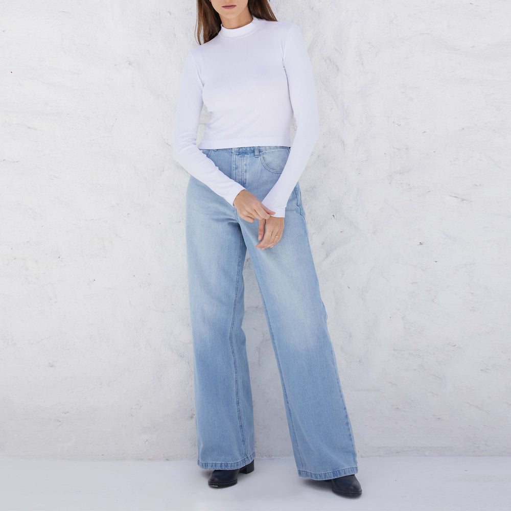 Blusa Canelada Viscose Gola Alta Feminina - Branco