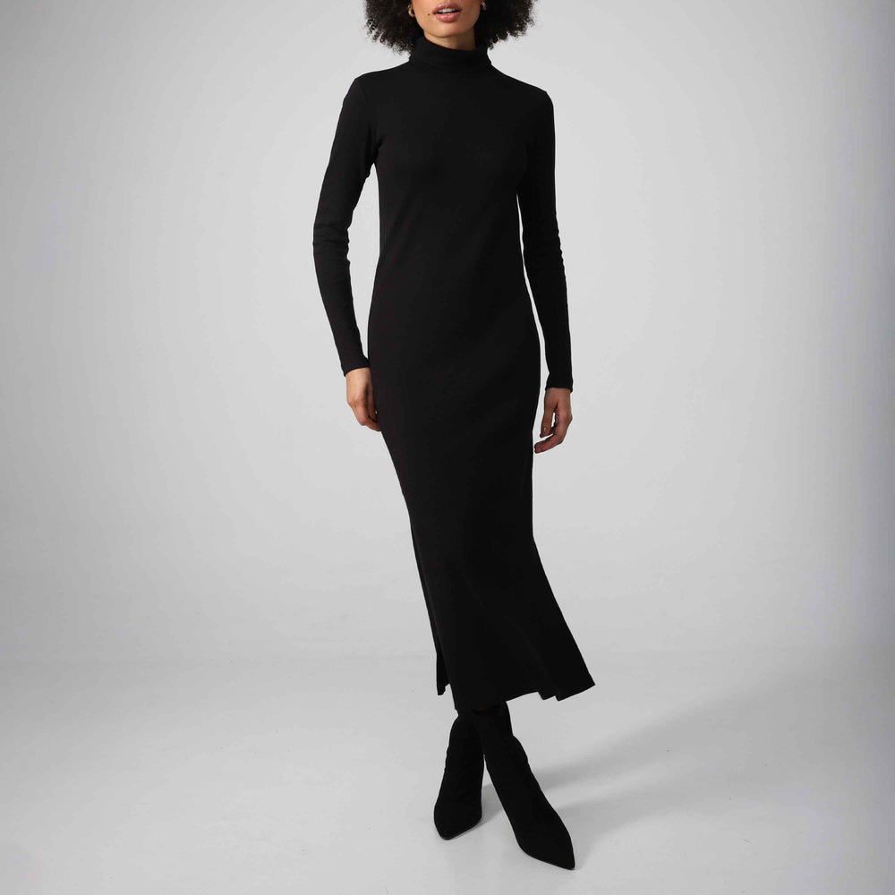 Vestido Midi Canelado Algodão Gola Rolê - Preto