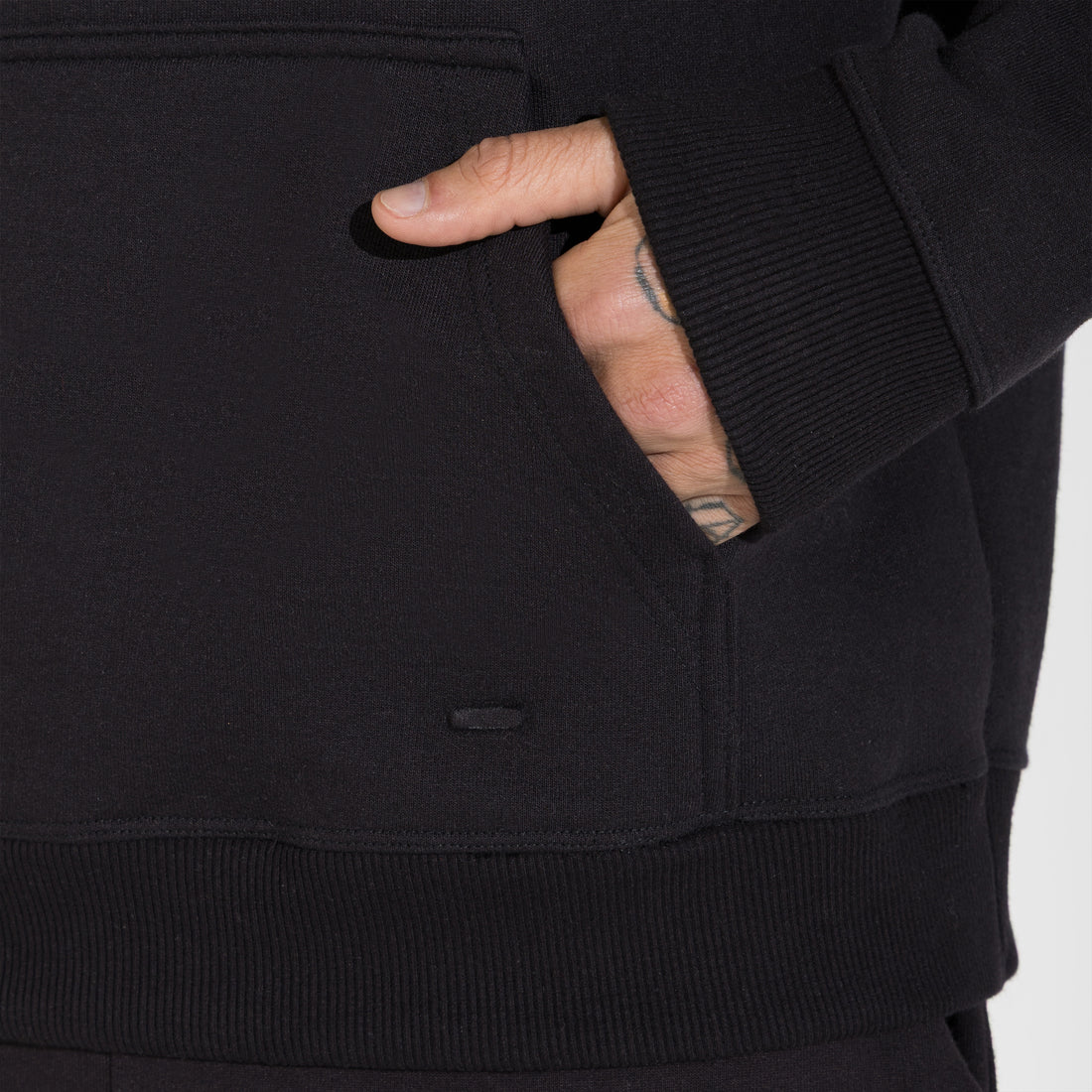 Blusão Moletom Flanelado Capuz - Preto