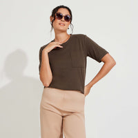 Camiseta Coffee Bolso Feminina - Mocha