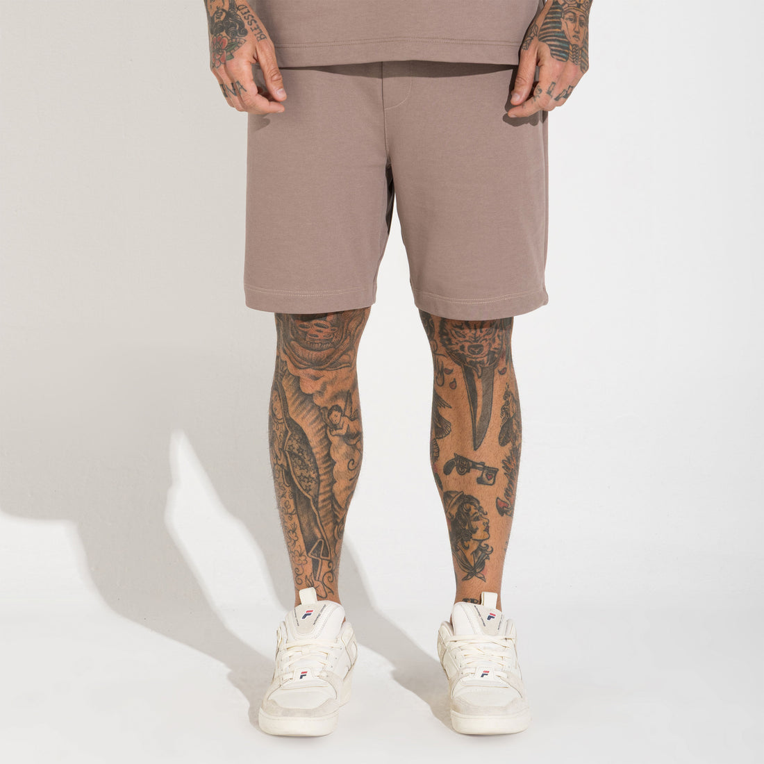 Bermuda Moletom Leve Masculina - Bege Mascavo