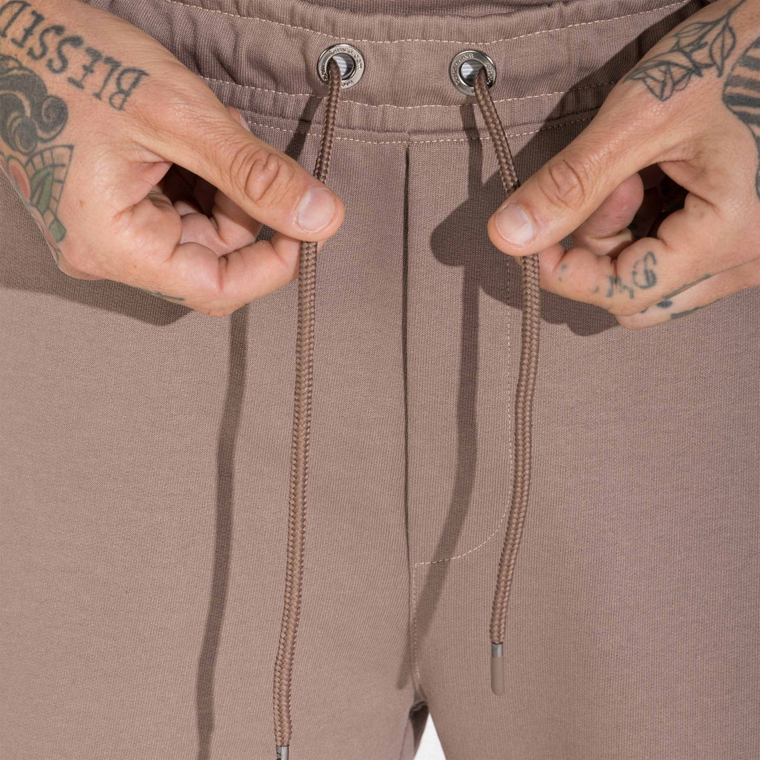 Bermuda Moletom Leve Masculina - Bege Mascavo