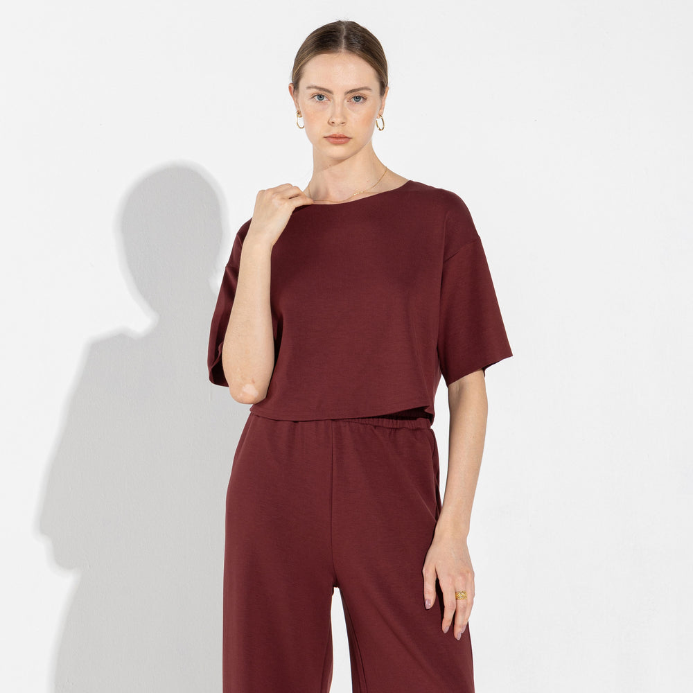 Camiseta Dense Viscose Pregas Feminina - Bordô