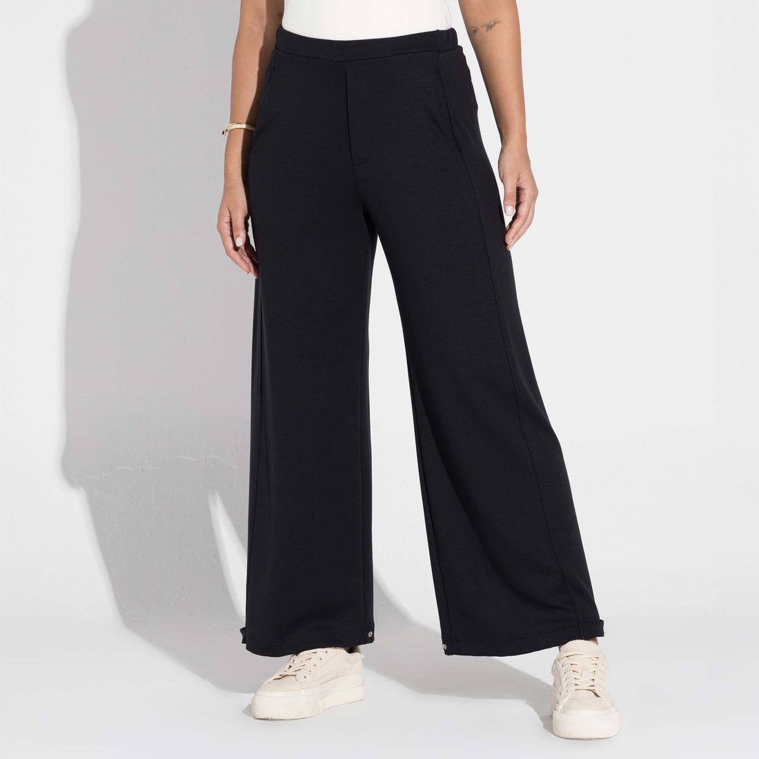 Calça Barrel Dense Viscose Feminina - Preto
