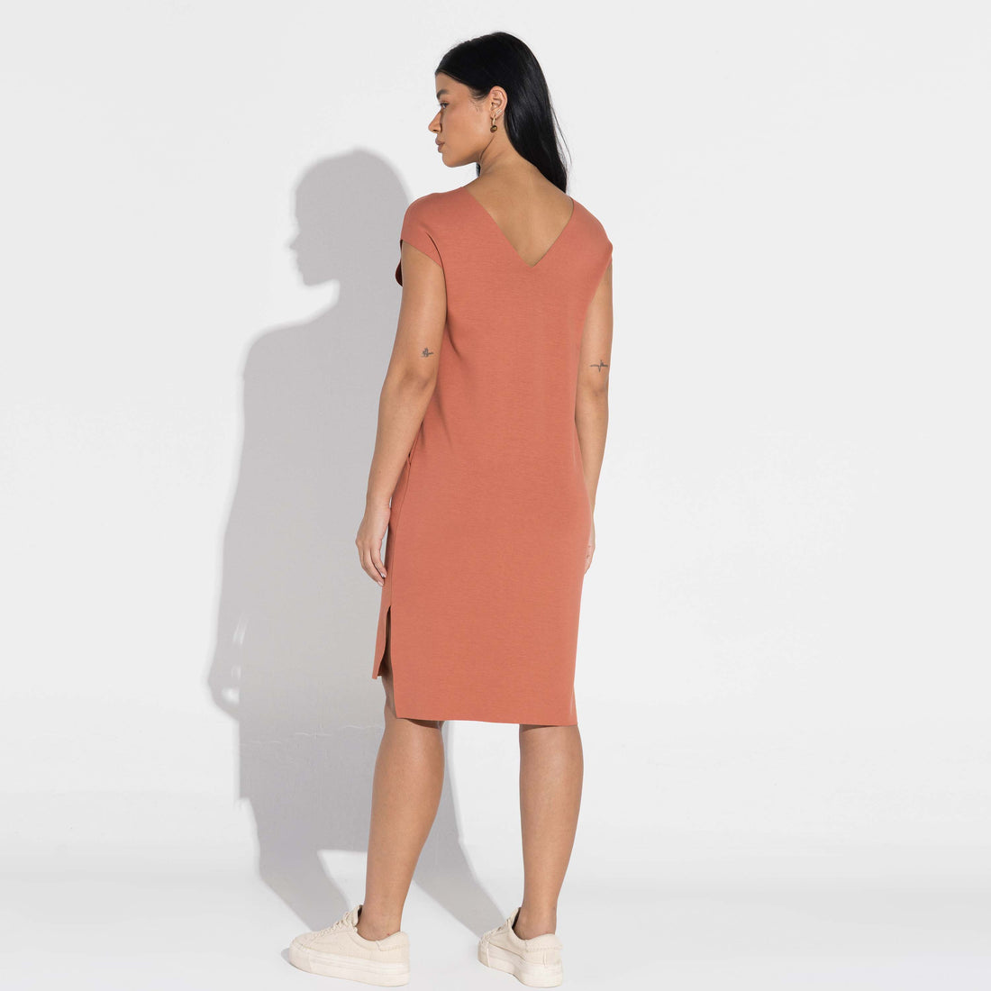 Vestido Dense Viscose Decote V - Ferrugem