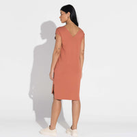 Vestido Dense Viscose Decote V - Ferrugem