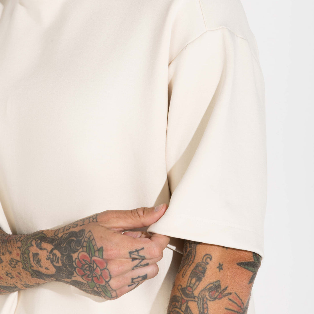 Camiseta Oversized Dense Viscose Masculina - Off Vanilla