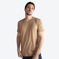 Camiseta Algodão Pima Gola V Masculina | Life T-Shirt - Bege Pastel
