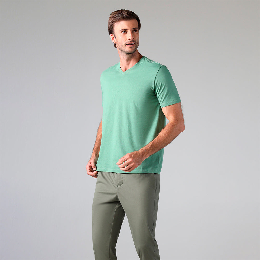 Camiseta Algodão Premium Gola V Masculina | Everyday Collection - Verde Oliva