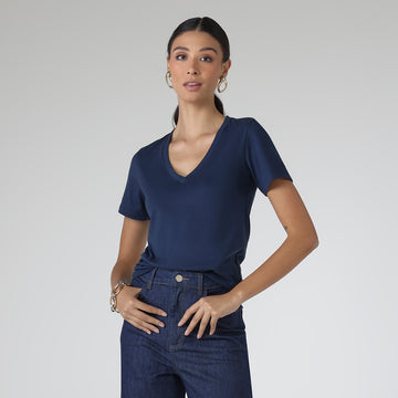 Camiseta Algodão Premium Gola V Feminina | Everyday Collection - Azul Marinho