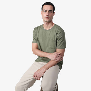 Camiseta Pima Bolso Masculina | Life Collection - Verde Militar