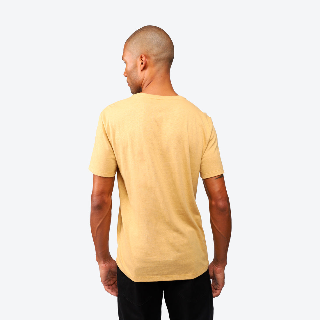 Camiseta Malha Linho Masculina - Amarelo Mel